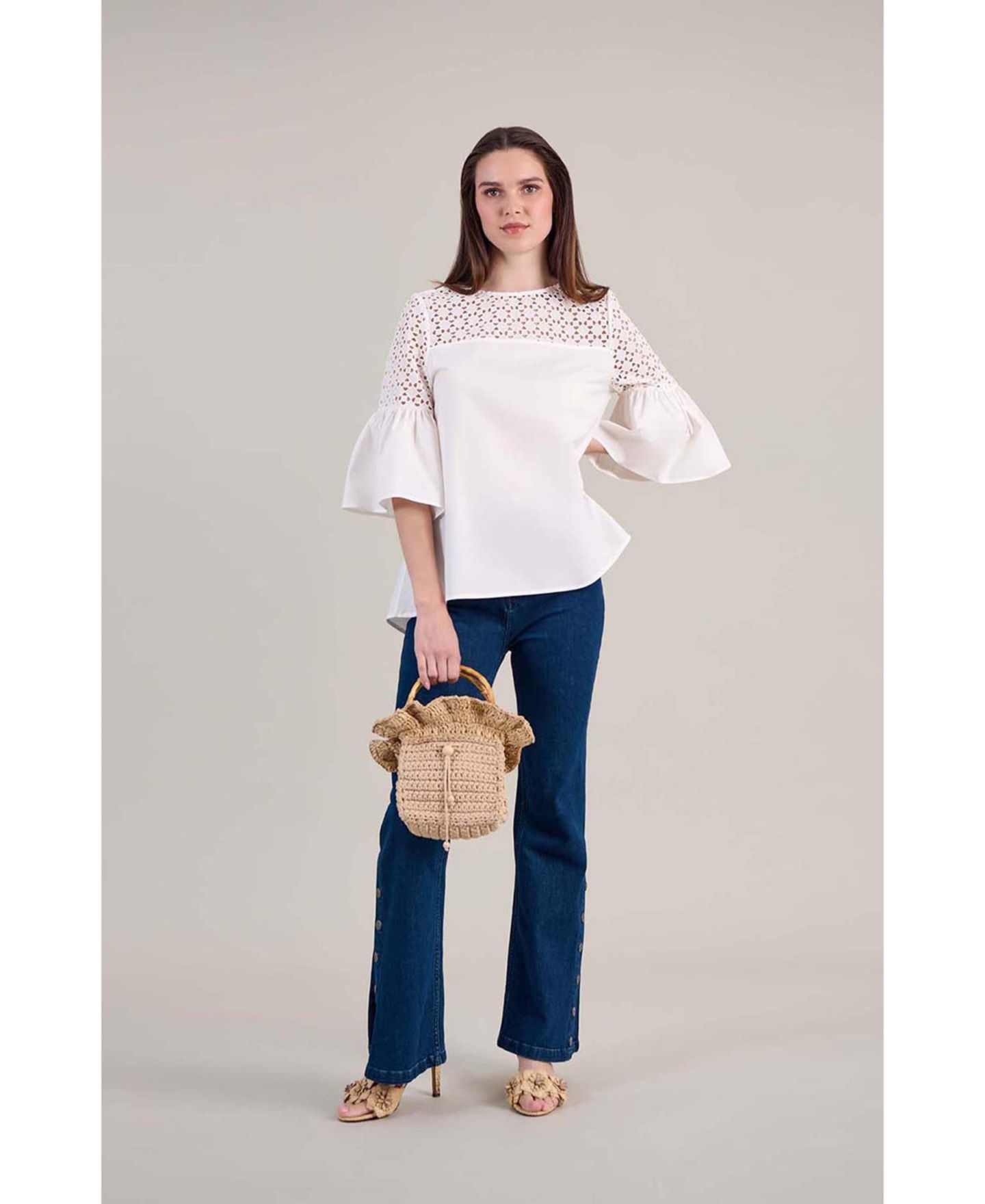 Женская футболка Anne Fontaine Piper Bell-Sleeve Geometric Eyelet Cotton-Blend Poplin, цвет: Белый — фото 6