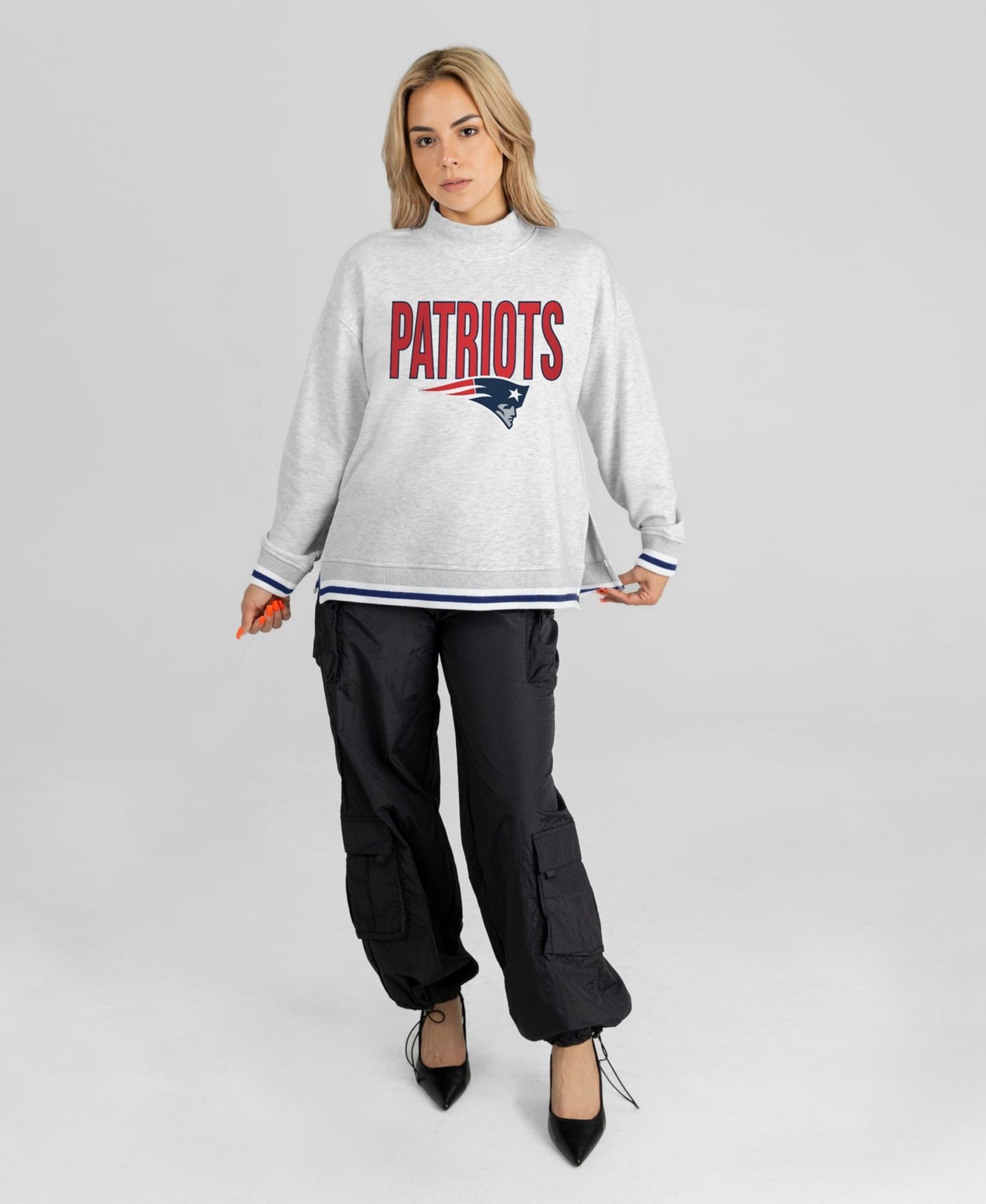 Женская толстовка Gameday Couture Ash New England Patriots Rally Point Contrast Stripe Mock Neck — фото 2