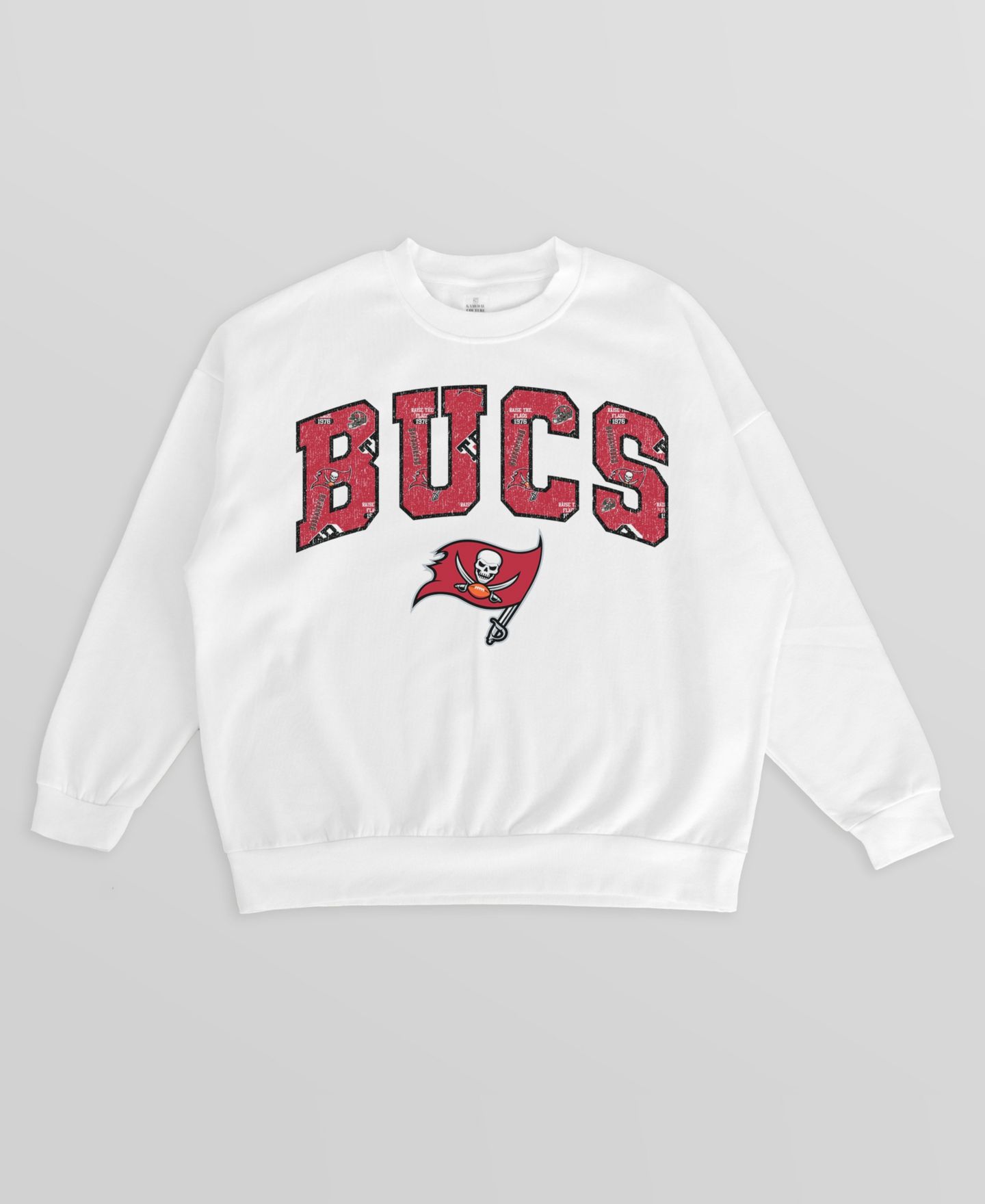 Женская толстовка Gameday Couture White Tampa Bay Buccaneers Sweet Play Oversized Premium Drop Shoulder — фото 5