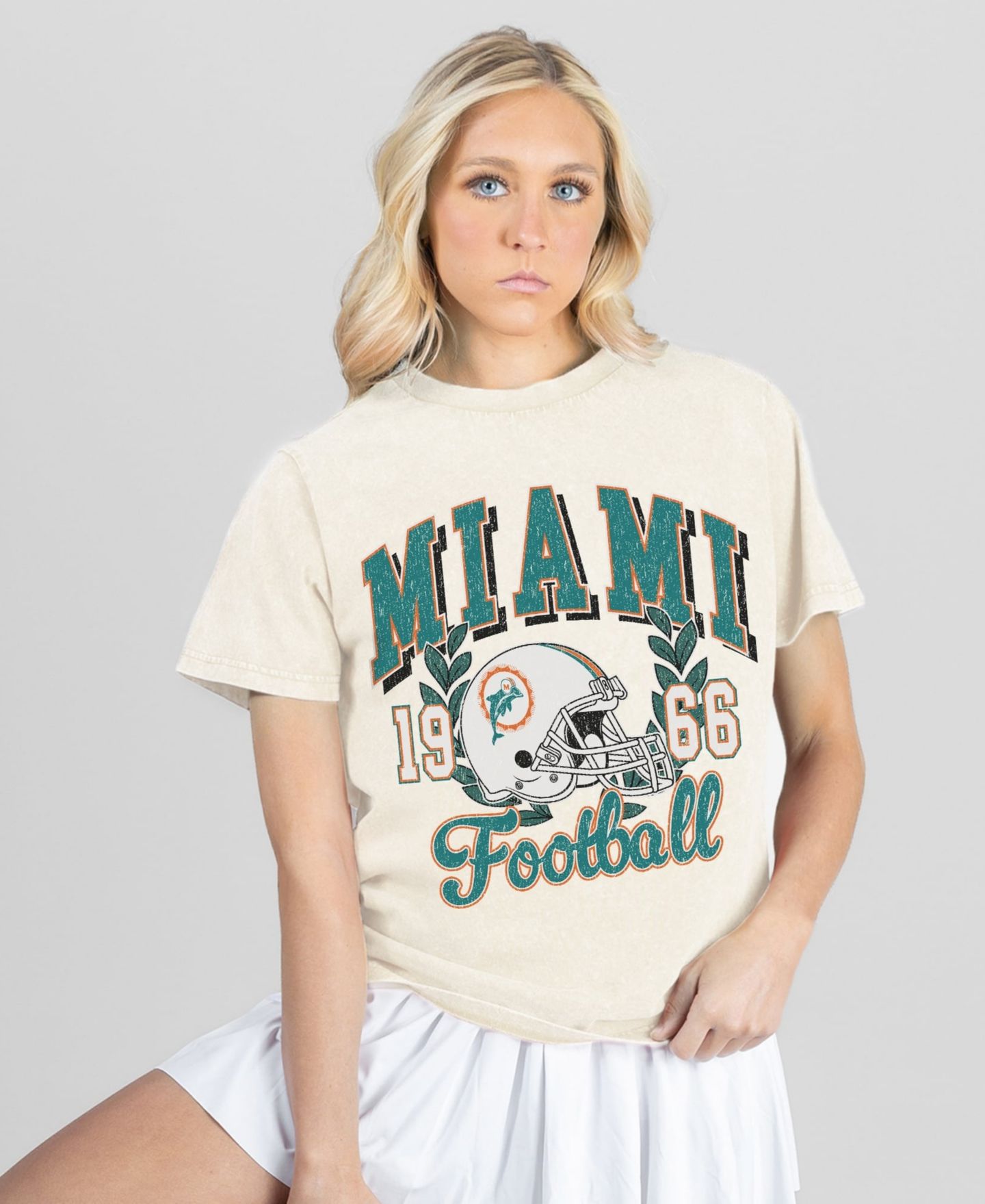 Женская футболка Gameday Couture Natural Miami Dolphins Raised on Victory — фото 4