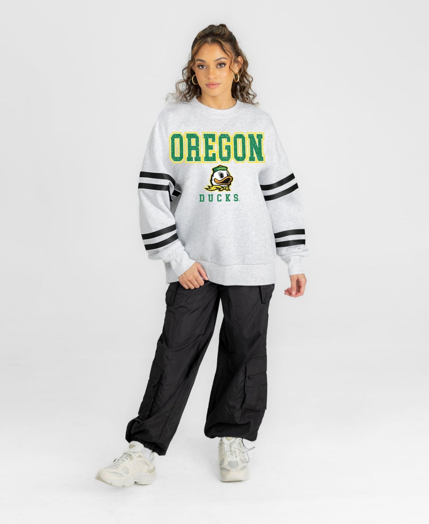 Женская толстовка Gameday Couture Ash Oregon Ducks Stadium Stripes Oversized Fleece — фото 3