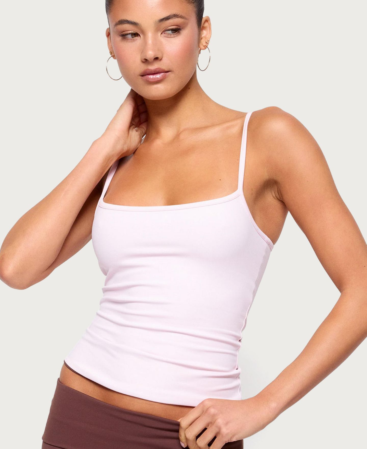 Женский топ Edikted Ambar Reversible Scoop Neck Fitted, цвет: Коричневый розовый — фото 1