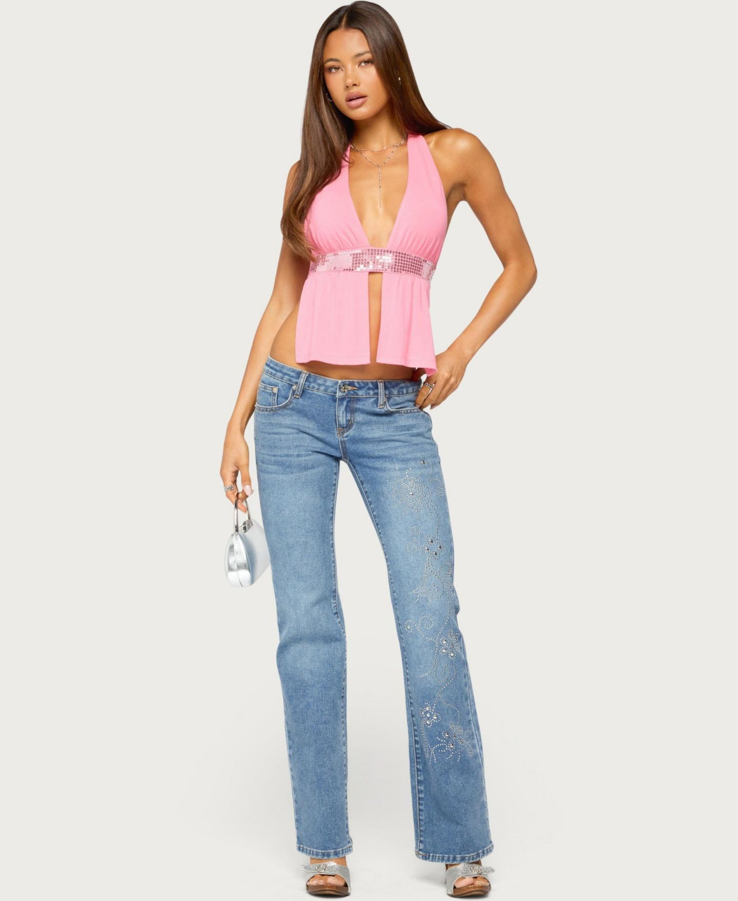 Женский топ Edikted Heily Sequin Backless Split-Front V-Neck, цвет: Розовый — фото 5
