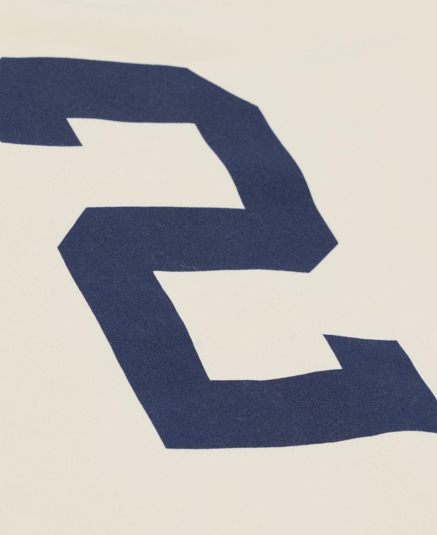 Женский свитер Mitchell & Ness Mitchell Ness Cream New York Yankees Name & Number Pullover — фото 5