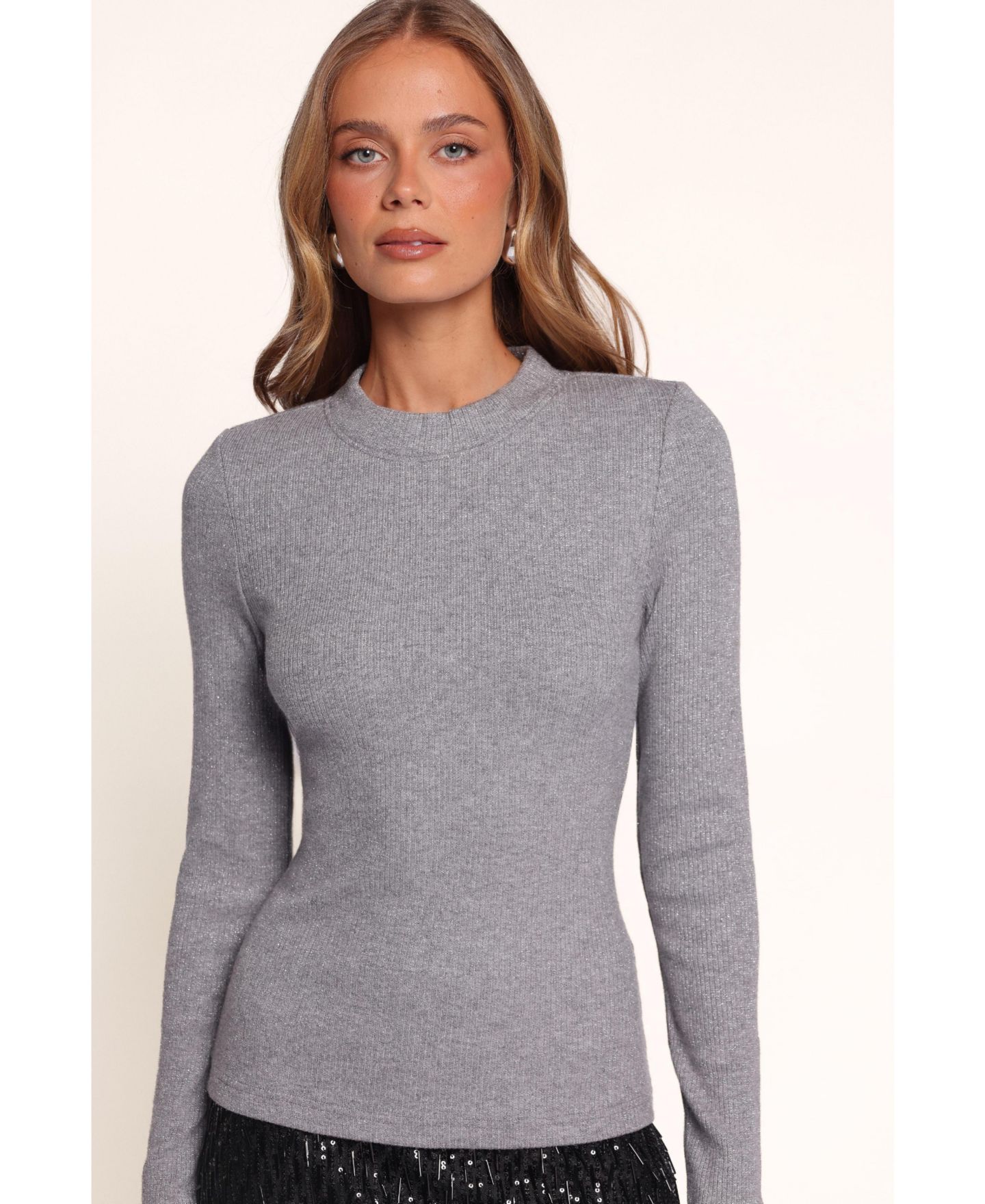 Женский топ Petal and Pup Bindy Long-Sleeve Crewneck Ribbed Knit, цвет: Угольный — фото 6