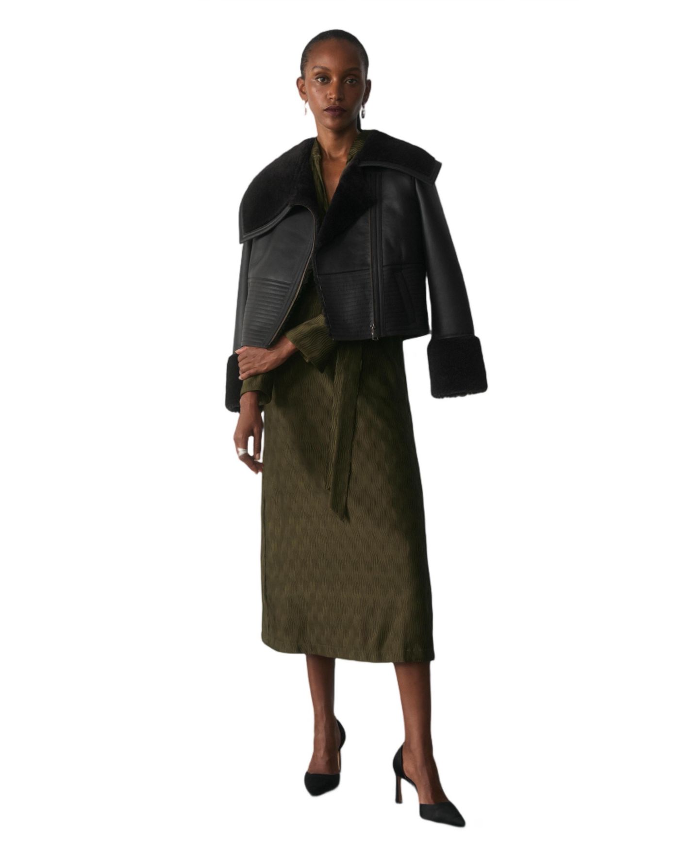 Женское платье The Fold Aurellie Long-Sleeve Wave-Pleated Midi, цвет: Зелёный — фото 7