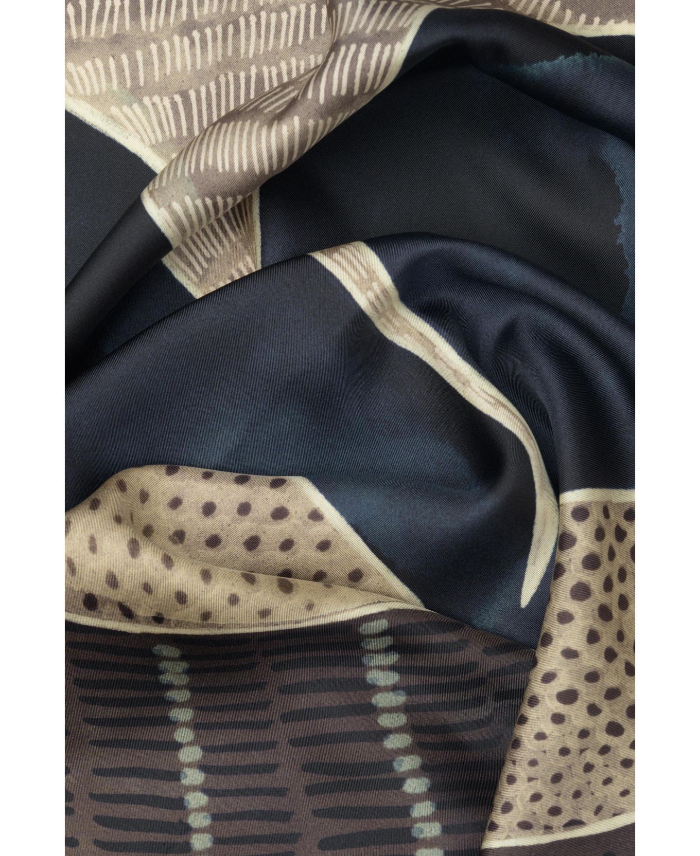Женский шарф Elizabetta Calinda Silk Twill Square Hand-Rolled Hems, цвет: Коричневый — фото 2