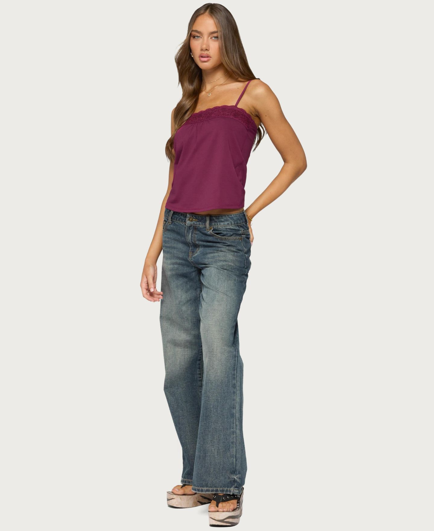 Женский топ Edikted Abbe Lace Trim Square Neck, цвет: Бордовый — фото 3