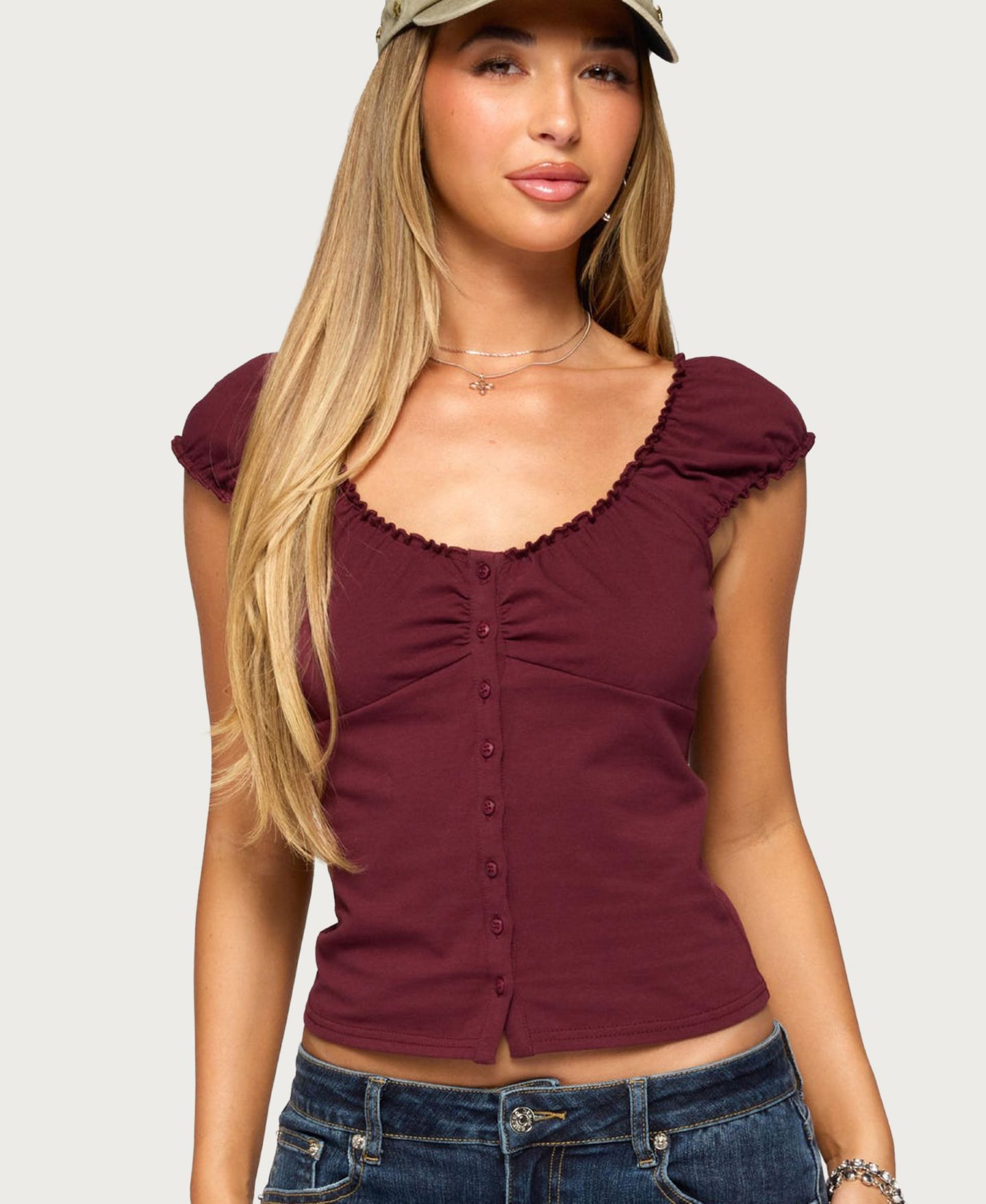 Женский топ Edikted Mazzy Scoop Neck Short-Sleeve Ruched, цвет: Бордовый — фото 1