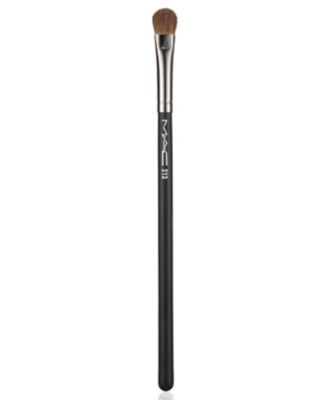 MAC - 213 Fluff Brush