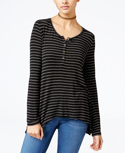 Hippie Rose Juniors' Handkerchief-Hem Henley Top