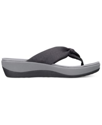 clarks arla glison flip flops