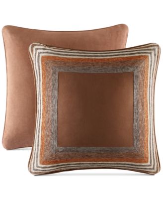 J Queen New York - Montaneros European Sham