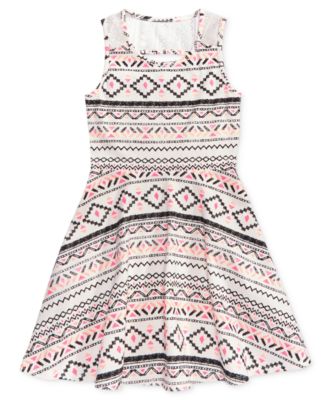 فستآن بنوتك آخر شياكة ,تعالى شوفى فساتين جديدة 2025