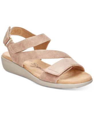 easy spirit kailynne sandals