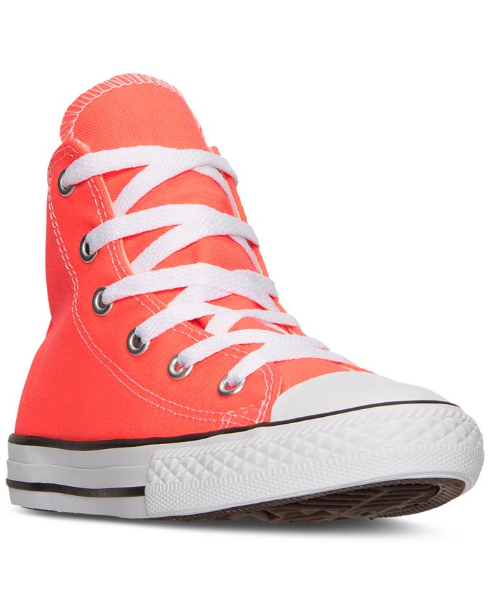 Macy's on sale red converse