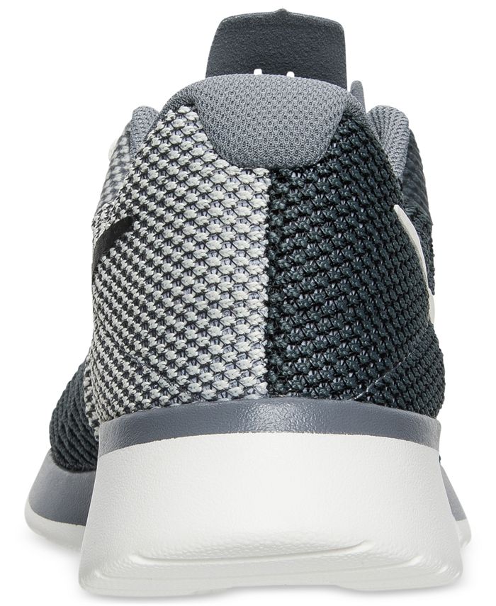 tanjun racer nike womens