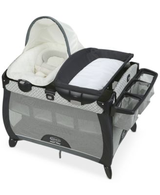 Graco - Pack 'N Play Playard Quick Connect with Portable Napper Deluxe