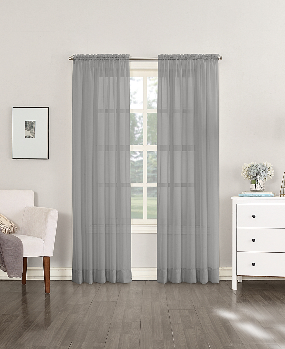 https://slimages.macysassets.com/is/image/MCY/products/1/optimized/8500099_fpx.tif?wid=1200&fmt=jpeg&qlt=100