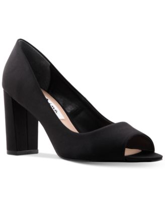 Nina - Farlyn Pumps
