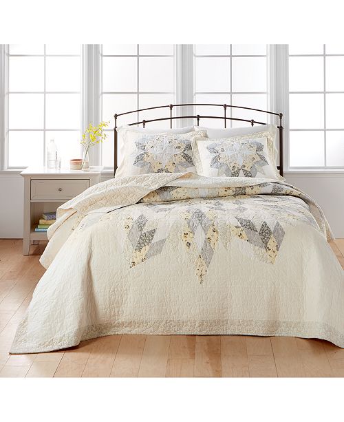 Martha Stewart Collection CLOSEOUT! Starburst Full Bedspread, Created