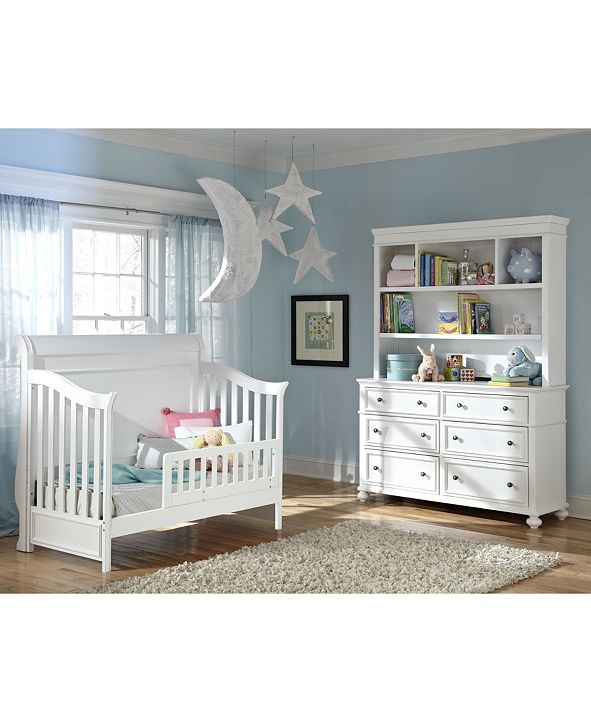 Furniture Roseville 4-In-1 Convertible Baby Crib ...