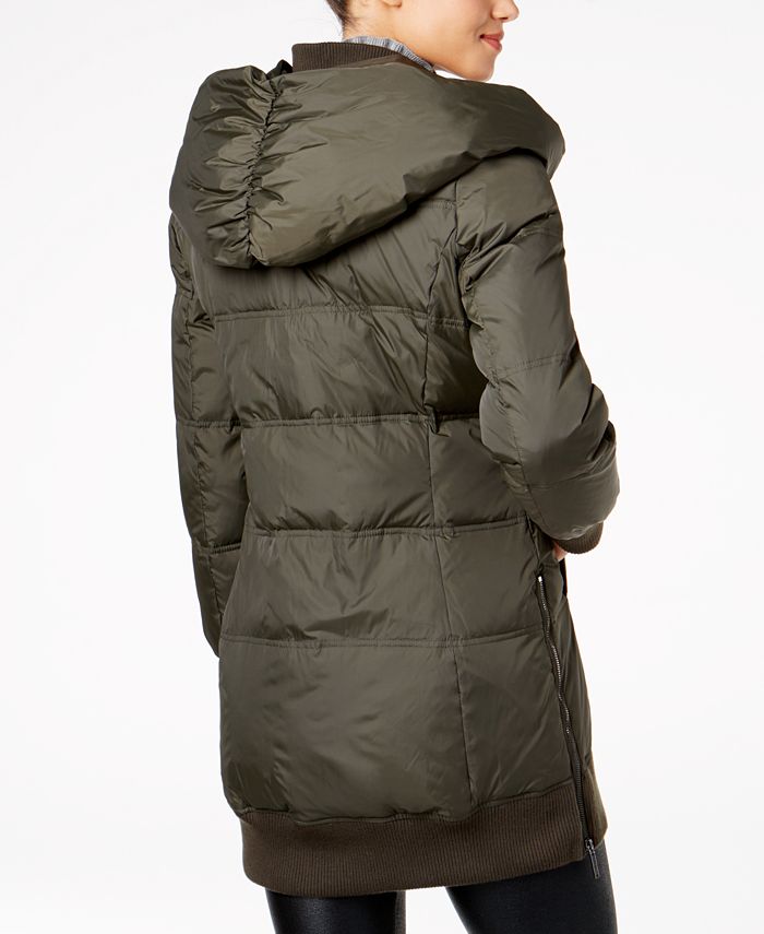 Michael kors pillow collar puffer coat top