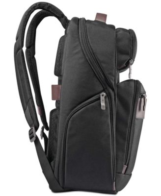 Kombi 17.5" Backpack