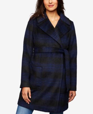 A Pea in the Pod - Plaid Maternity Jacket