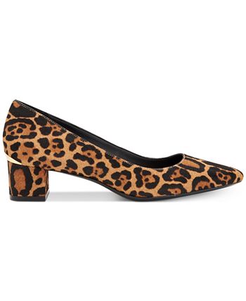 Calvin klein genoveva pump leopard store