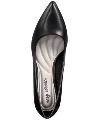 Pointe Pumps