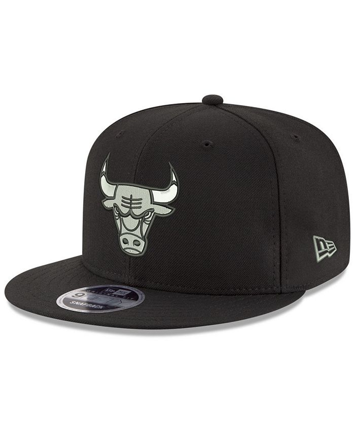 New Era Chicago Bulls Black on Shine 9FIFTY Snapback Cap - Macy's