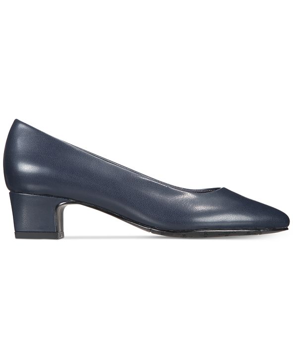 macy's kitten heels