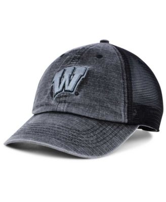 wisconsin badgers trucker hat