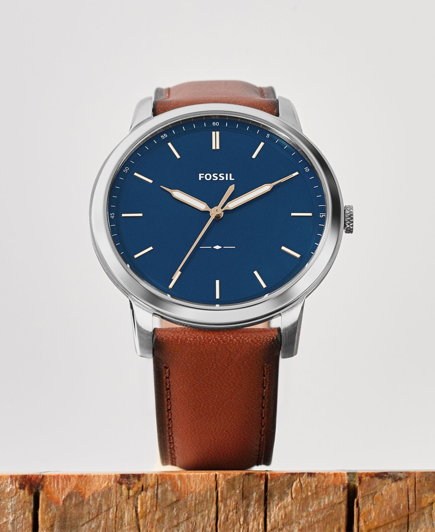 Мужские часы Fossil The Minimalist Brown Leather Strap Watch 44mm, цвет: Коричневый / Синий — фото 7