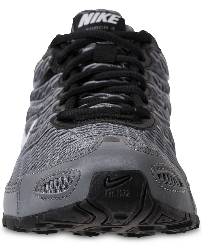 nike max torch 4