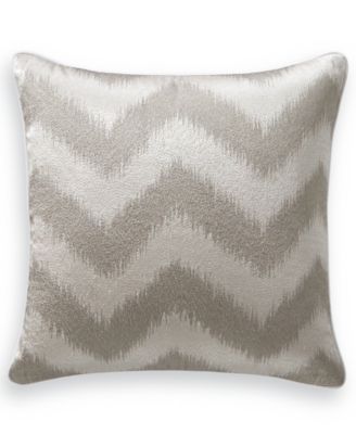 macys hotel collection pillows