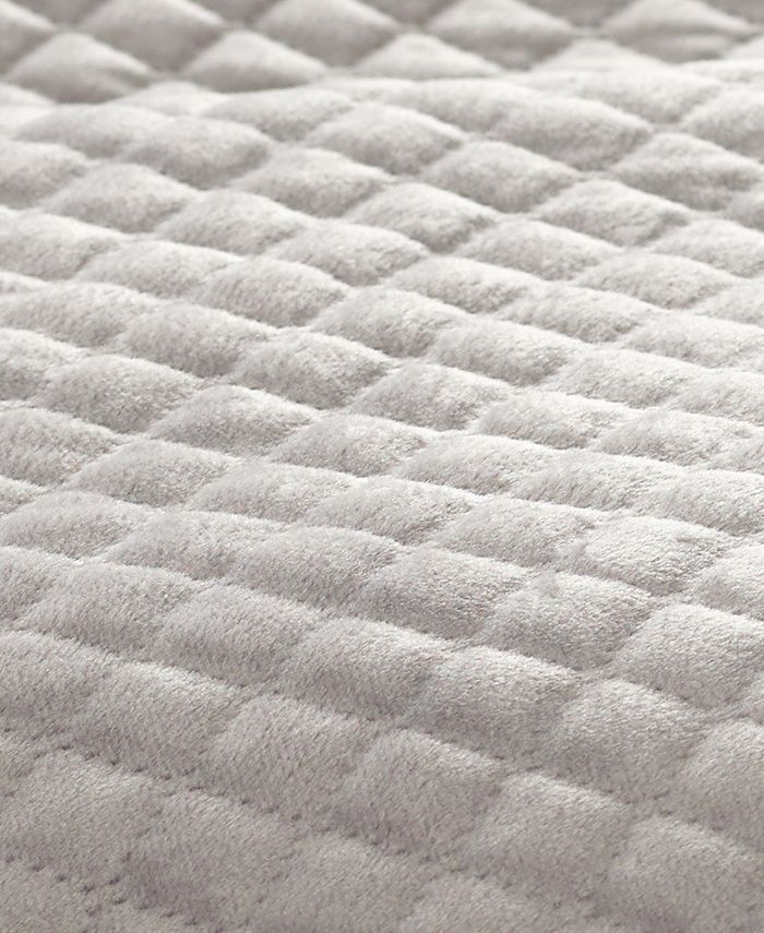 BlanQuil Quilted 15lb Weighted Blanket & Reviews Home Macy's