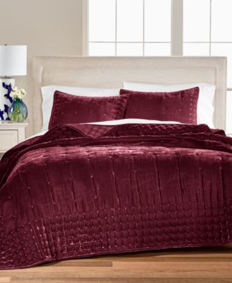 Martha Stewart hotsell Collection Wedding Rings Bedspread, Maroon NWT