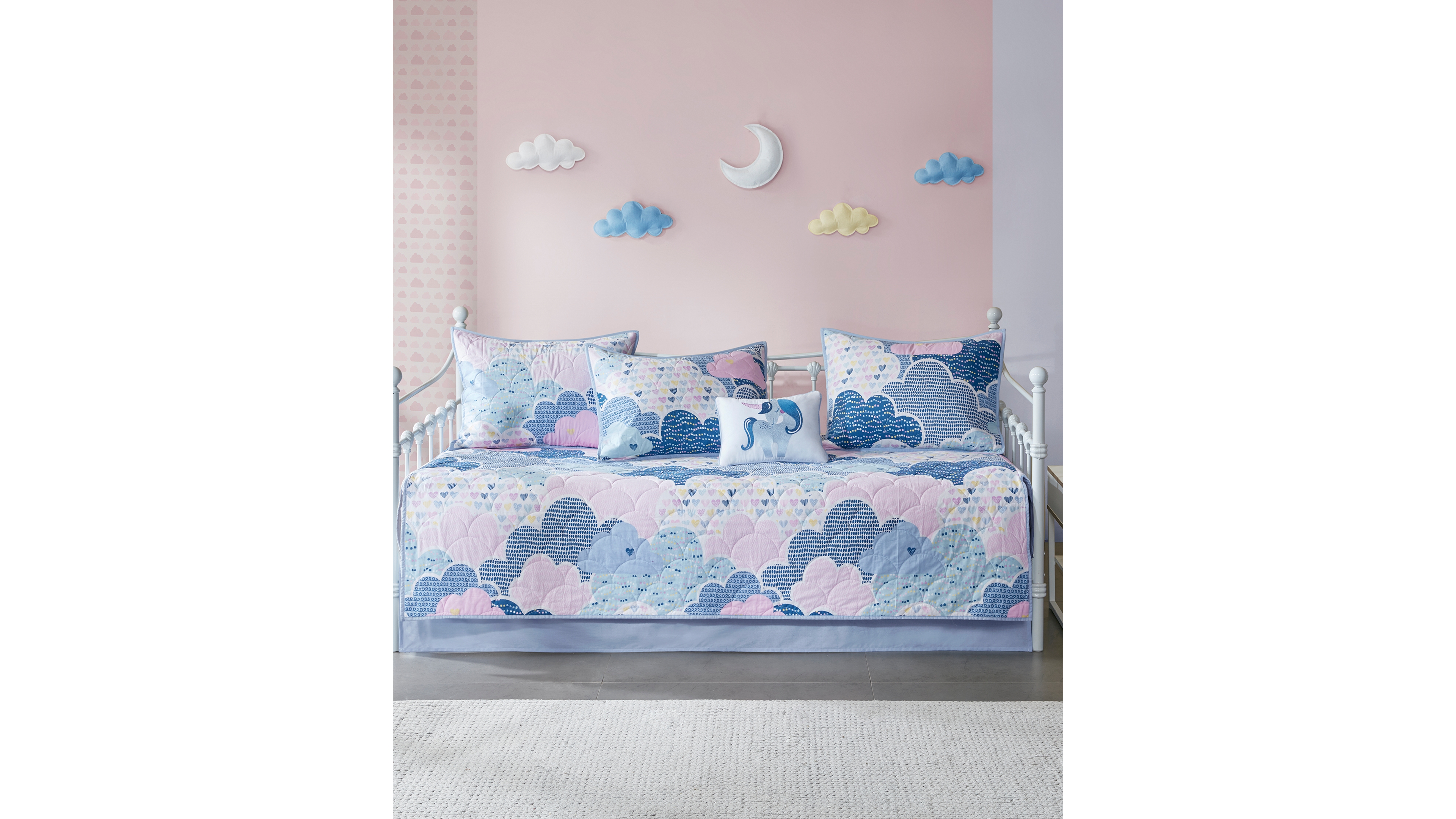 Intelligent Design Cloud Reversible Coverlet Set, Daybed