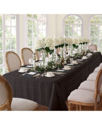 Elrene Elegance Plaid 60" X 144" Oblong Tablecloth