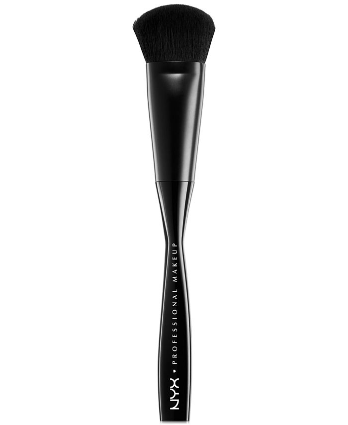 NYX Professional Makeup - Angled Buffing Brush
