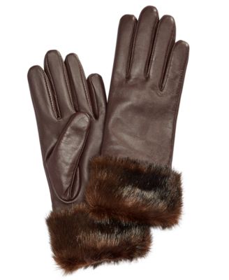 leather gloves with fur cuff