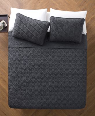 Kaleidoscope 3-Pc. Full/Queen Quilt Set