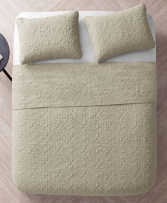 Caroline Embossed 2-Pc. Quilt Set, Twin