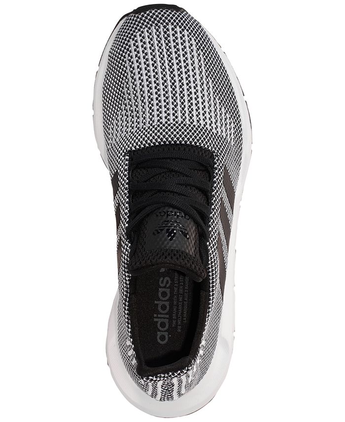 men's swift run casual sneakers