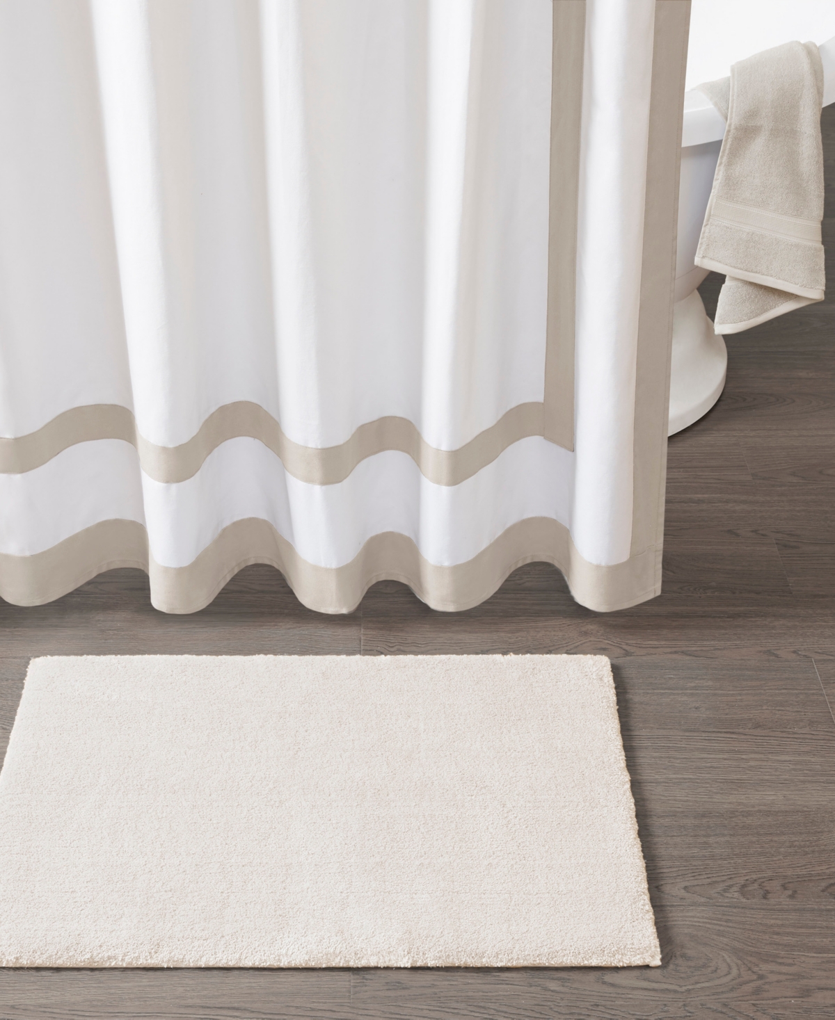 Madison Park Signature Marshmallow Bath Rug, 24" X 40" In Neutral