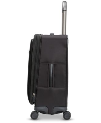 Metropolitan 2 22" Carry-on Spinner