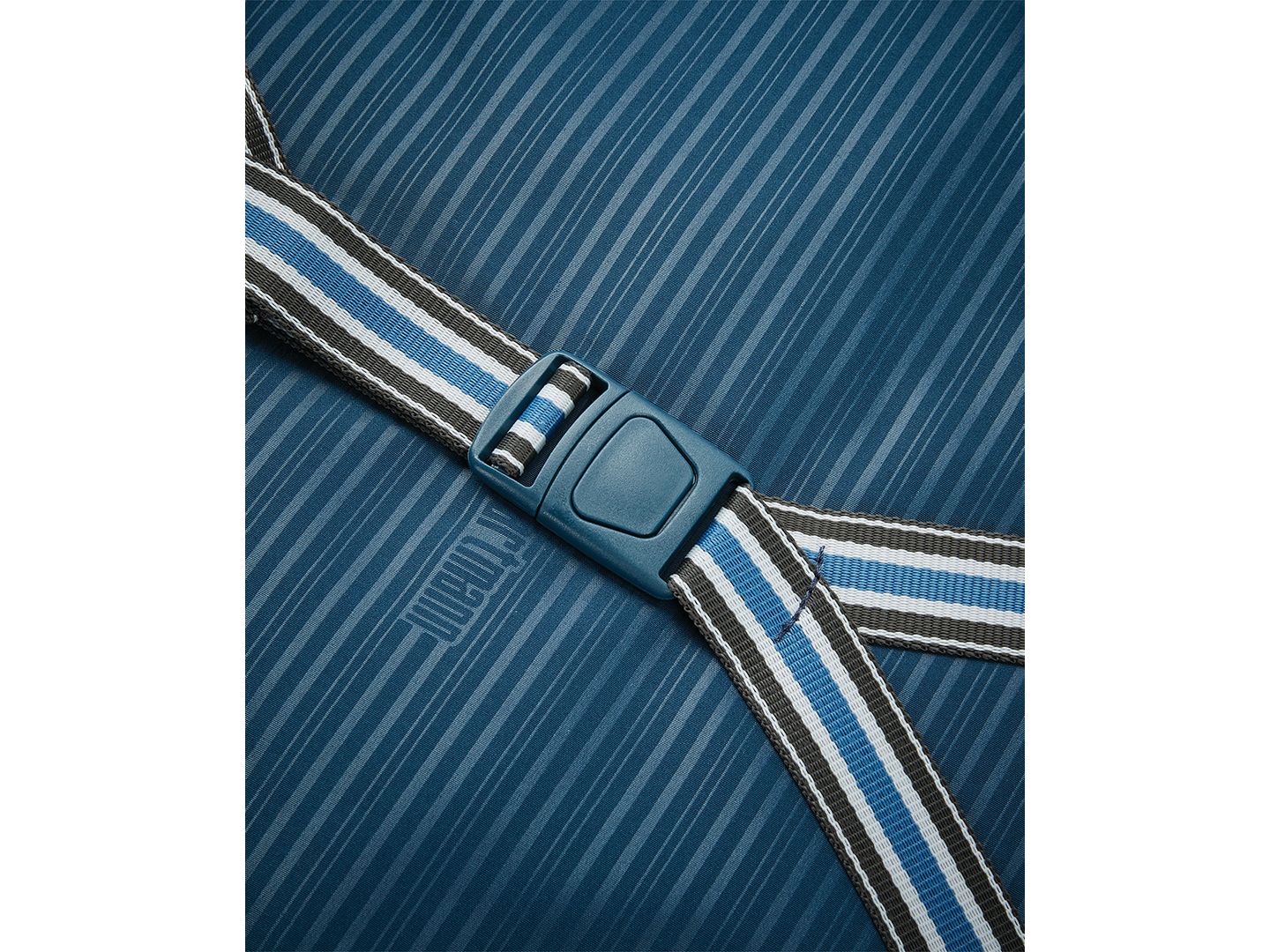 Чемодан Hartmann Metropolitan 2 30.5" Check-in Spinner, цвет: Глубокий чёрный — фото 7
