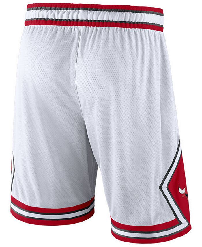 Nike Men's Chicago Bulls Association Swingman Shorts - Macy's